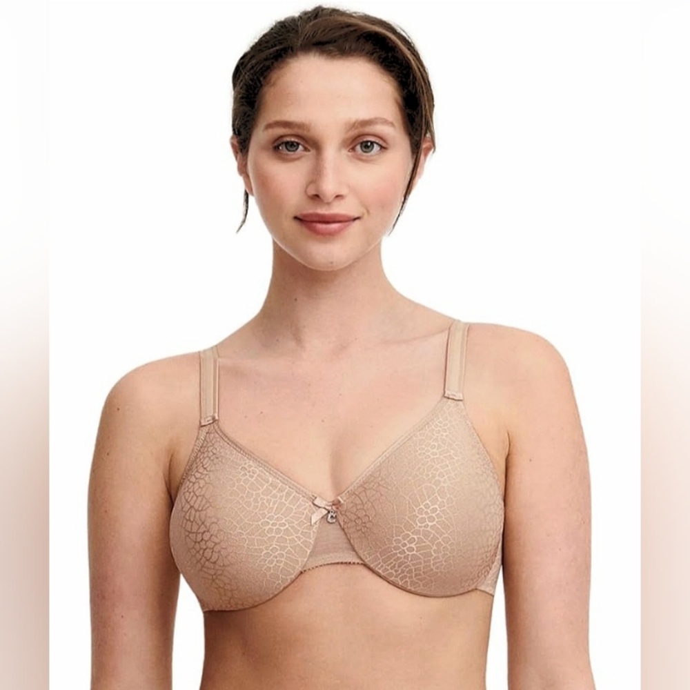 Chantelle C Magnifique Minimizer Bra, Size 34DD